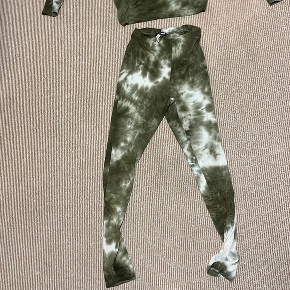 Fashionova Tie Dye Matching Comfy Lounge Set - Picture 2 of 5